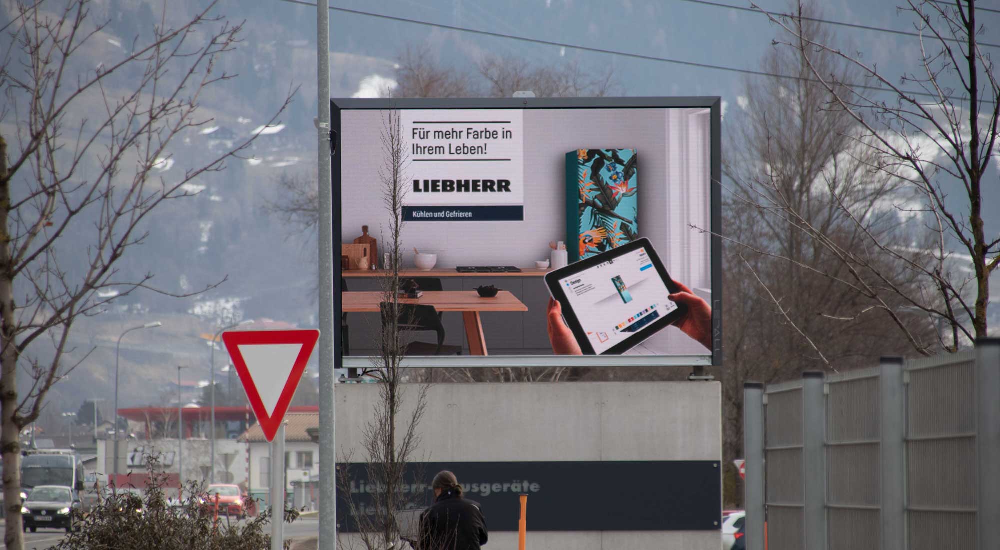 schnelle und präzise Montage, hängend oder stehend